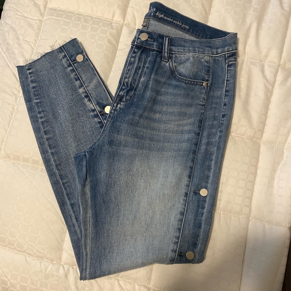 NY&CO High Rise Ankle Jeans
